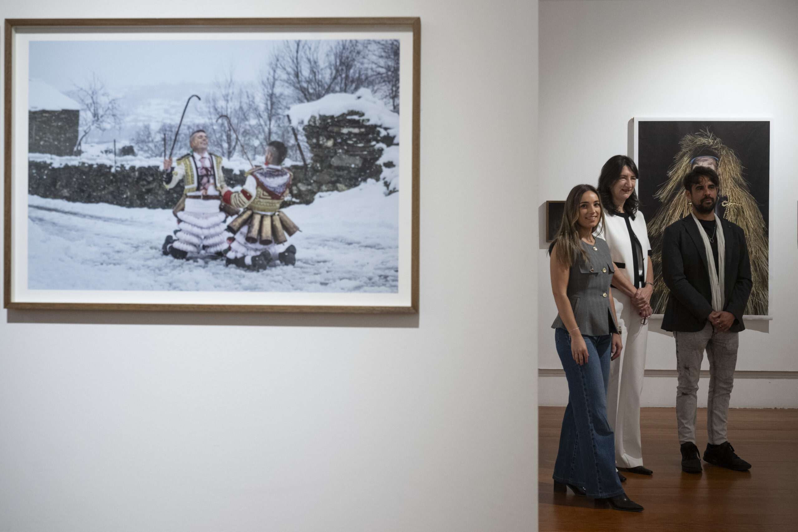 A mostra é o resultado dun traballo de documentación de máis de tres anos sobre as luces e as sombras, o que nace e o que morre nalgunhas das áreas máis despoboadas de Galicia | Foto: Miguel Riopa